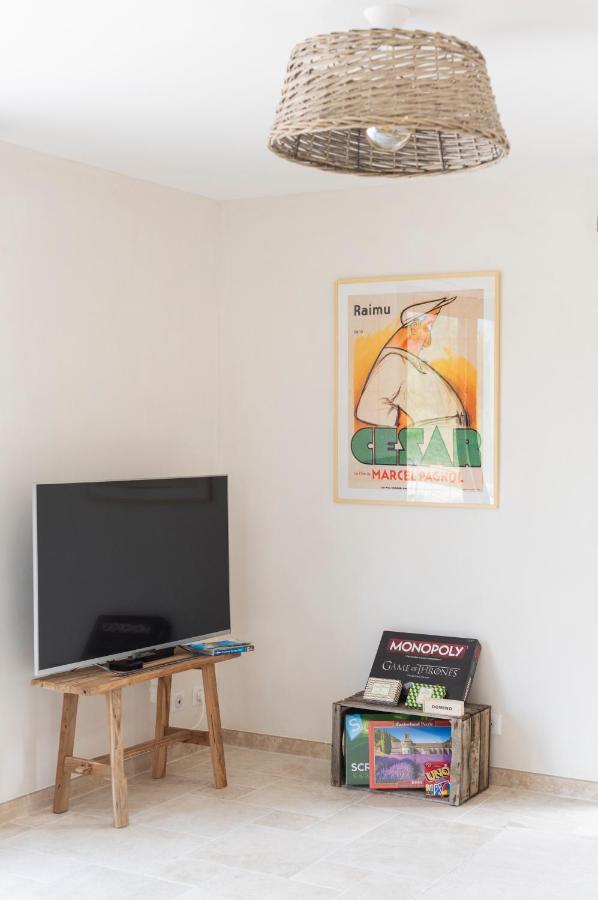 La Petite Ruche, 1 Bedroom Gite In The Luberon Apt Bagian luar foto