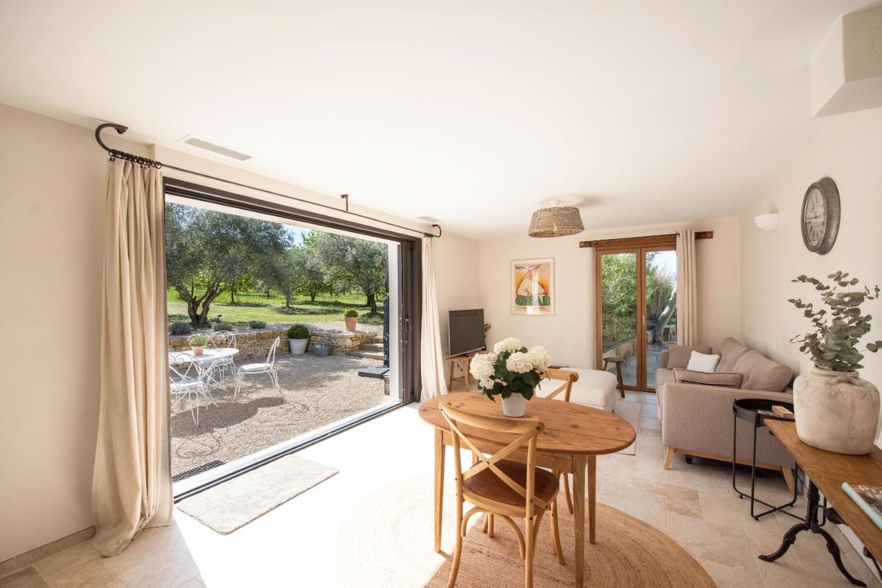 La Petite Ruche, 1 Bedroom Gite In The Luberon Apt Bagian luar foto